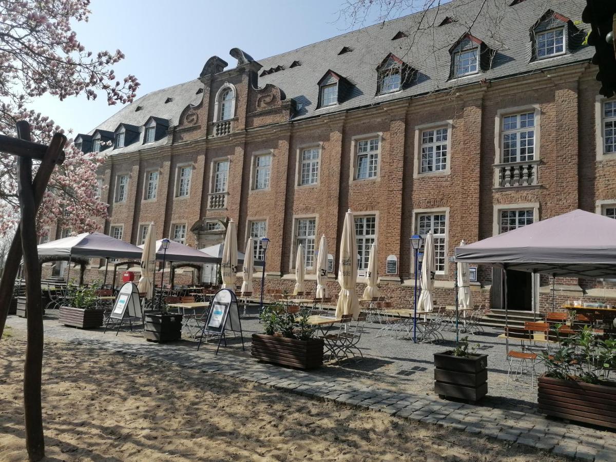 Kloster Langwaden Grevenbroich Esterno foto